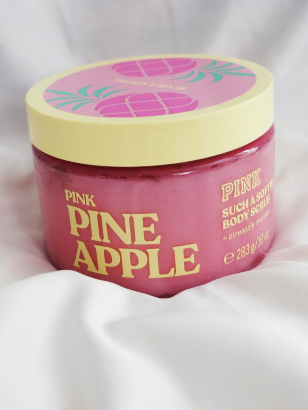 VS PINK pink Pinapple Body Scrub 10oz Limited Edition New Sealed!